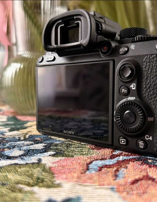 Sony Alpha A7 III