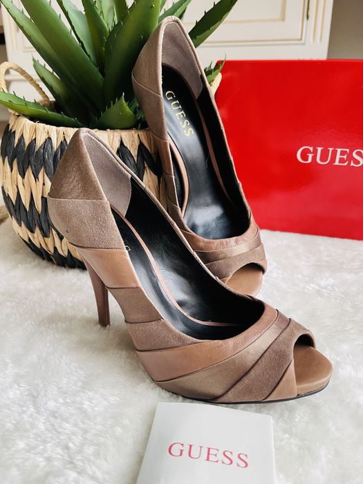 Pantofi cu toc ORIGINALI GUESS