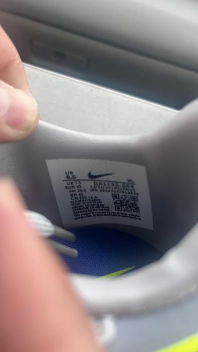 кроссовки для футбола