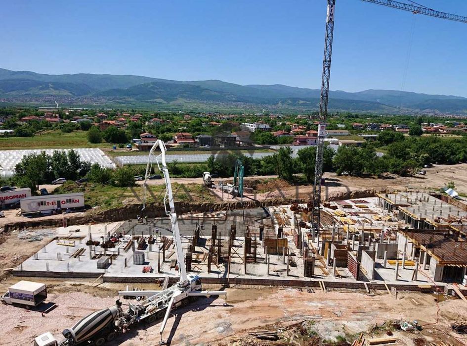 оф.17189 3-ен Кючук Париж