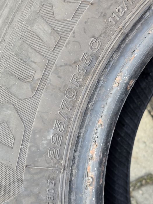235 70 15c Bridgestone