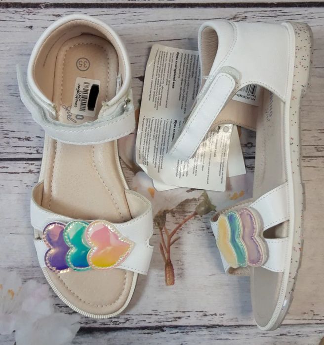 Сандали для девочки