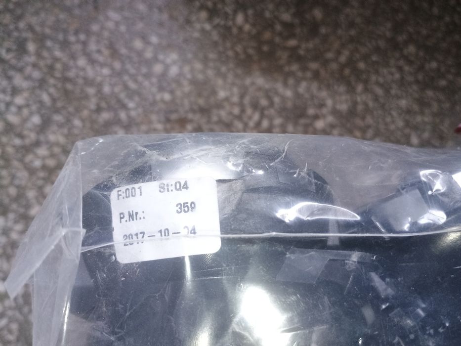 Чисто нови оригинални турбинни дефлектори / въздуховоди Mercedes W177 A-Class, W247, CLA C118, GLA H247 - 2 бр.