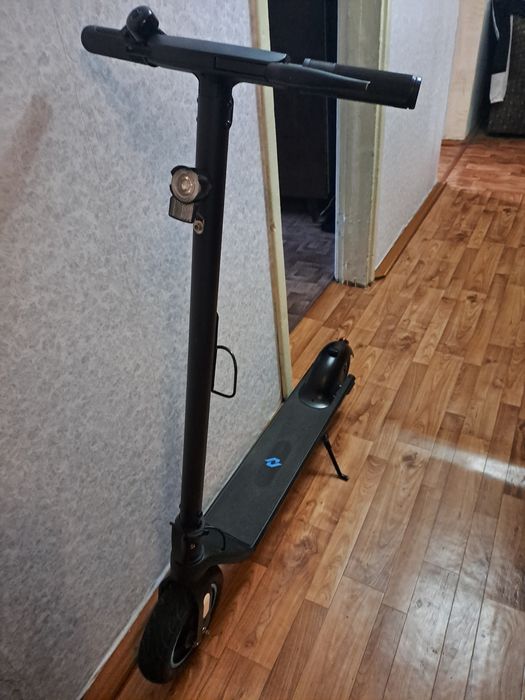 Продам электро самокат