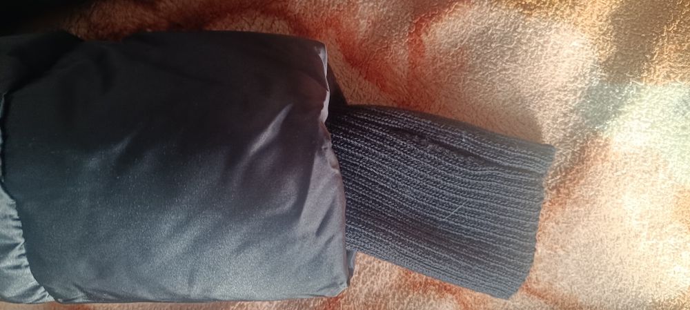 Продам пуховик женский