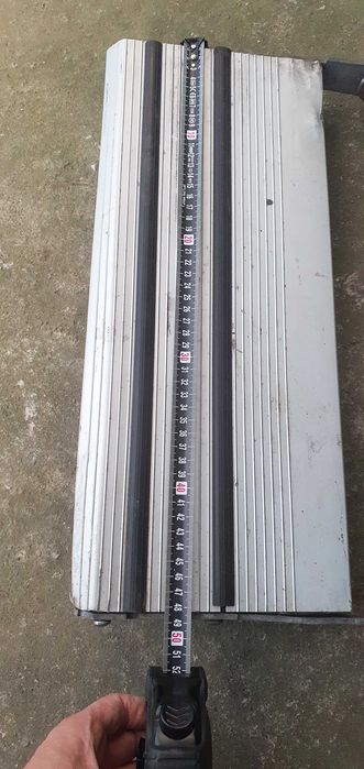 Scarite electrice de la LIPPERT , tip Thule,o singura treapta, defecte