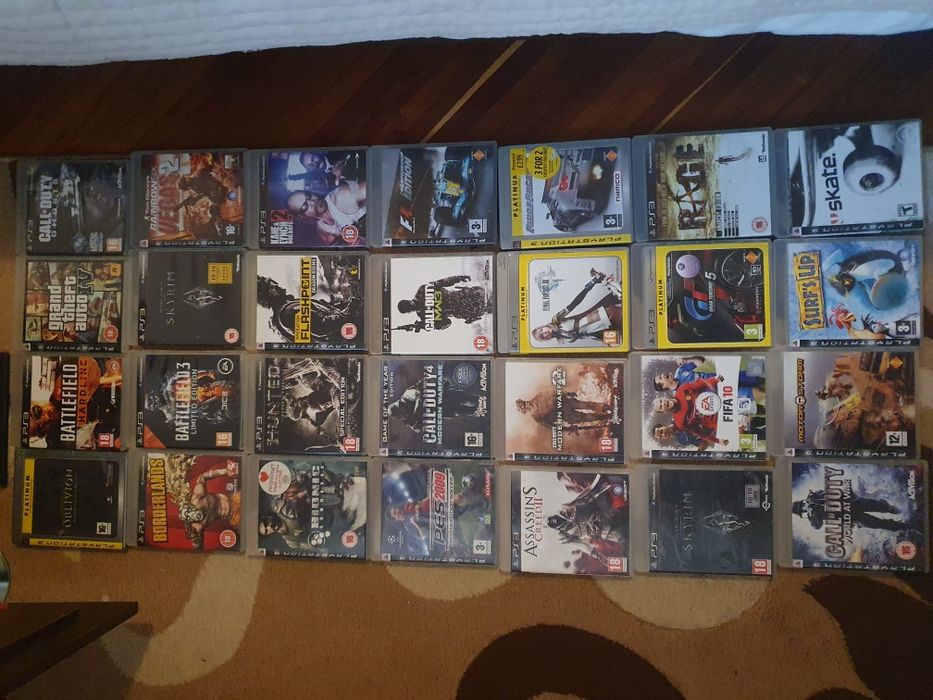 Vând jocuri PS 3