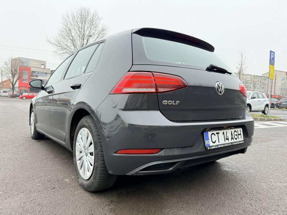 VOLKSWAGEN Golf 2021 — imagine 34