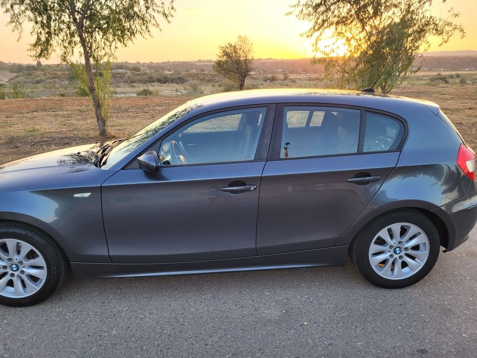 BMW Seria 1 2006 — imagine 2