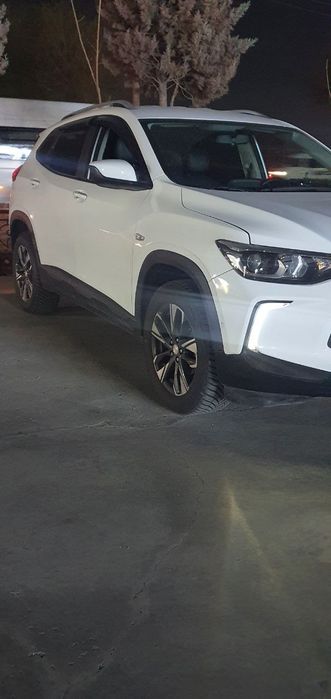 Продается Tracker LTZ