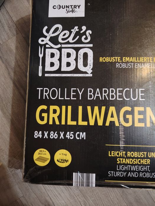 Gratar ieftin BBQ