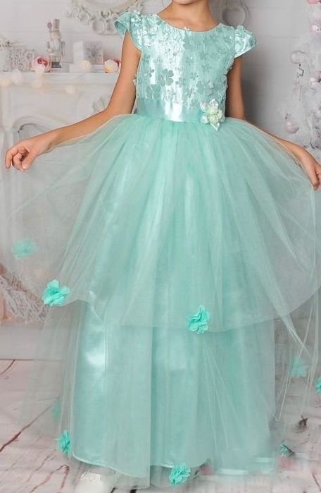 Официална дълга детска рокля в тюркоаз/мента с тюл и 3D цветя
