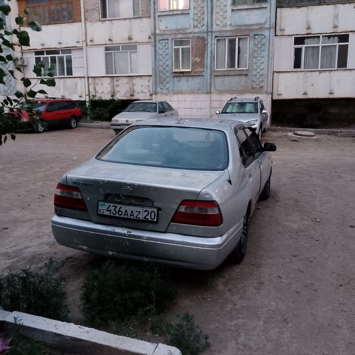 Ниссан блюберт 2.0