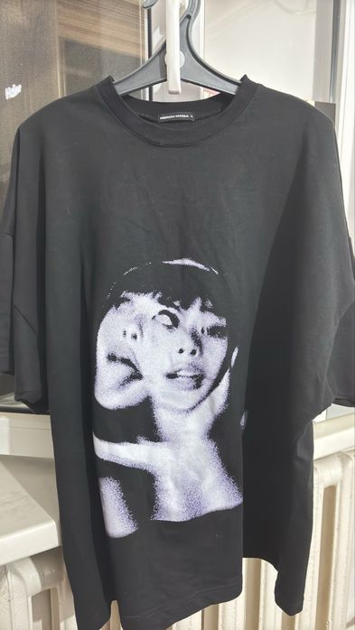 Футболка с принтом