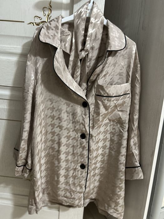 Продается костюм