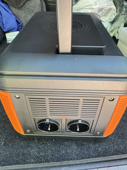 Зарядна станция 1000 вата