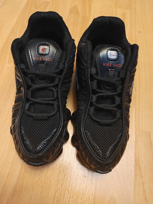 Маратонки Nike Shox