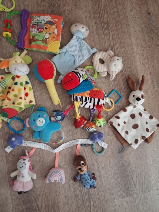Бебешки занимателни играчки