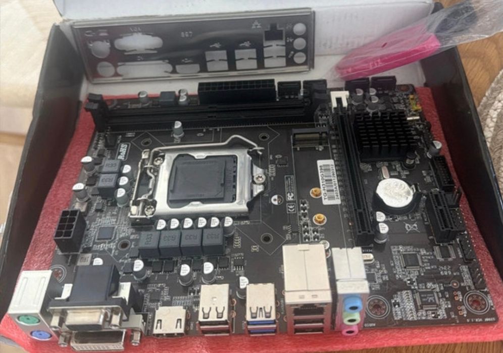Placă de bază H310 Topky (Socket LGA 1151, DDR4, NVMe M.2) – Nouă / Amazon Warehouse