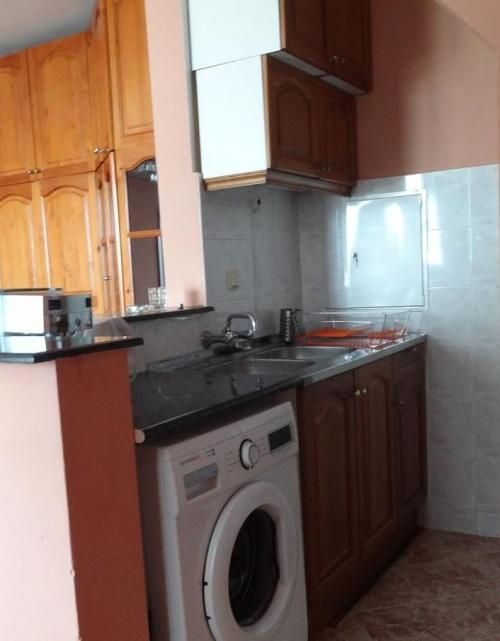 Дава се под наем Двустаен апартамент в София, Стрелбище - 60 кв.м за 450 € - Снимка #2