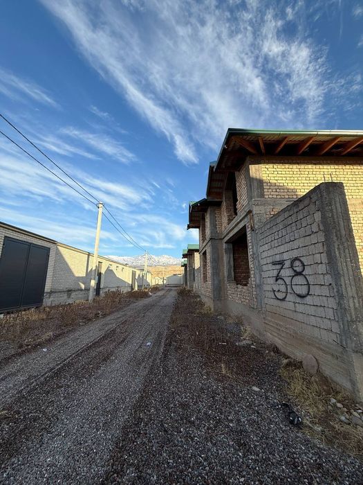 Дача Чарвак срочно своя, 6 соток 7 комнаты