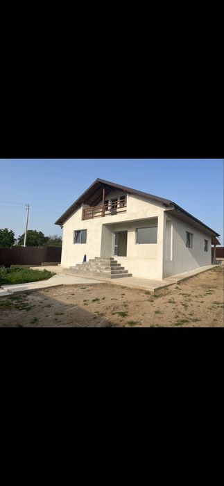 Vand f avantajos casa P+M Șendreni Cartierul Nou de vile!