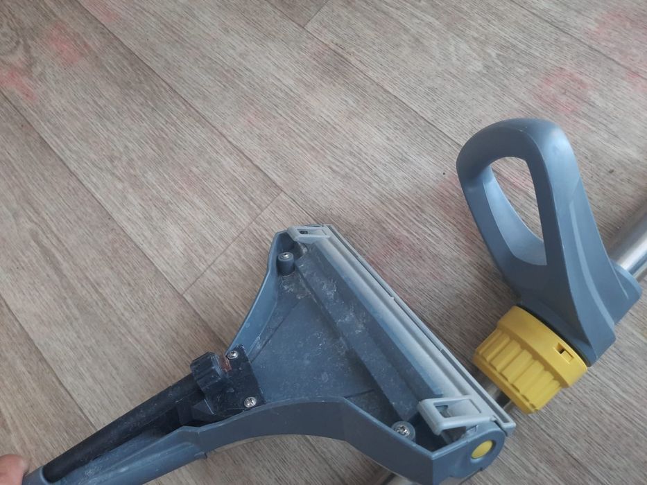 Продам пылесос PUZZI KARCHER Ковровой насадка