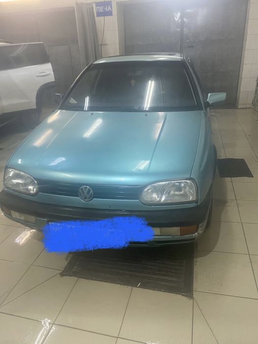 Продам срочно машину