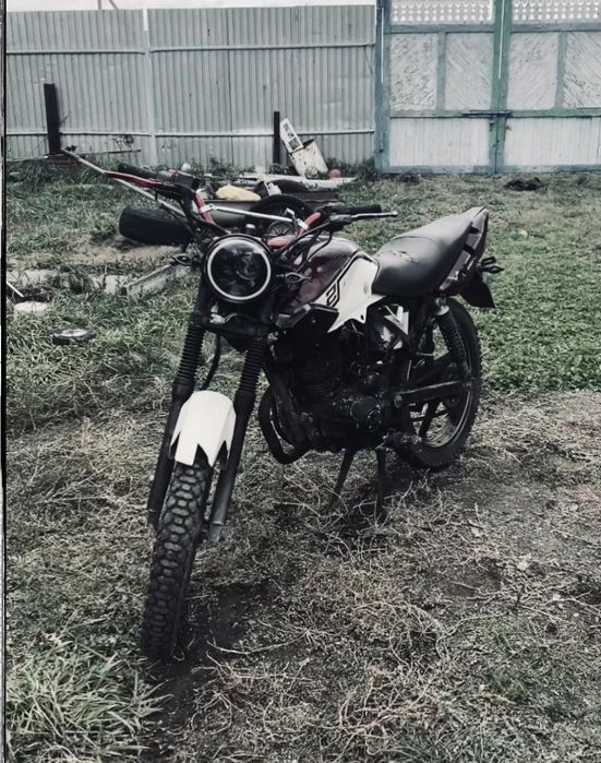 Продам обмен мотоцикл Рейсер тигр 2