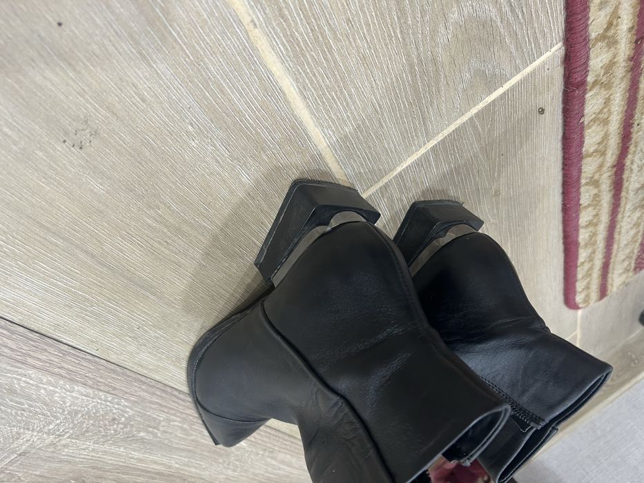 Сапоги полу женская