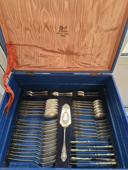 Set tacamuri din argint masiv