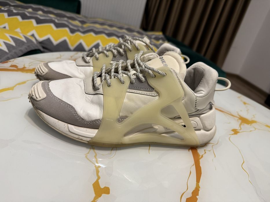 Adidasi Diesel - marimea 41