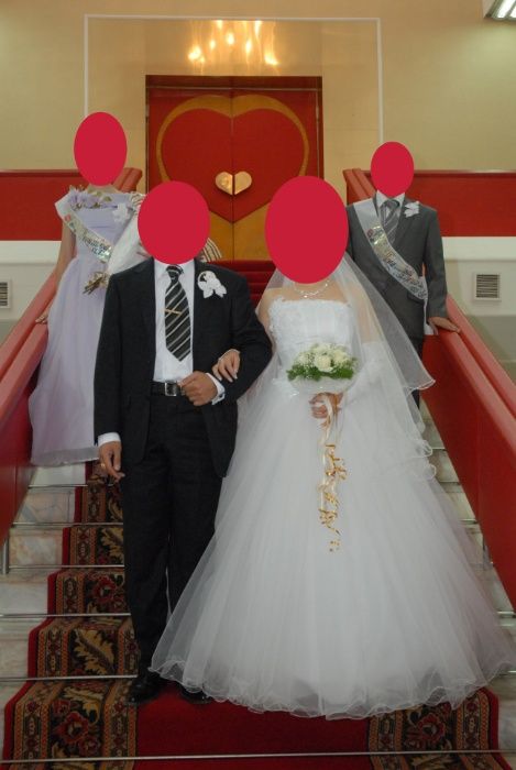 Свадебное платье