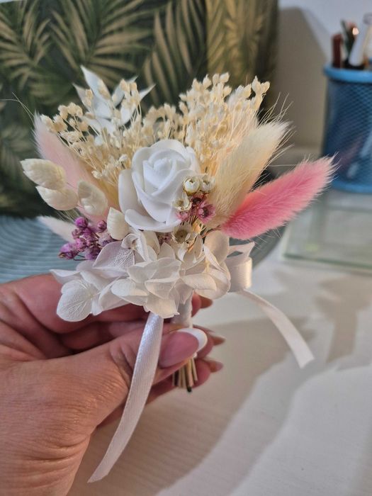 Buchete de mireasa/nasa  Lumanari nunta/botez Preturi mici