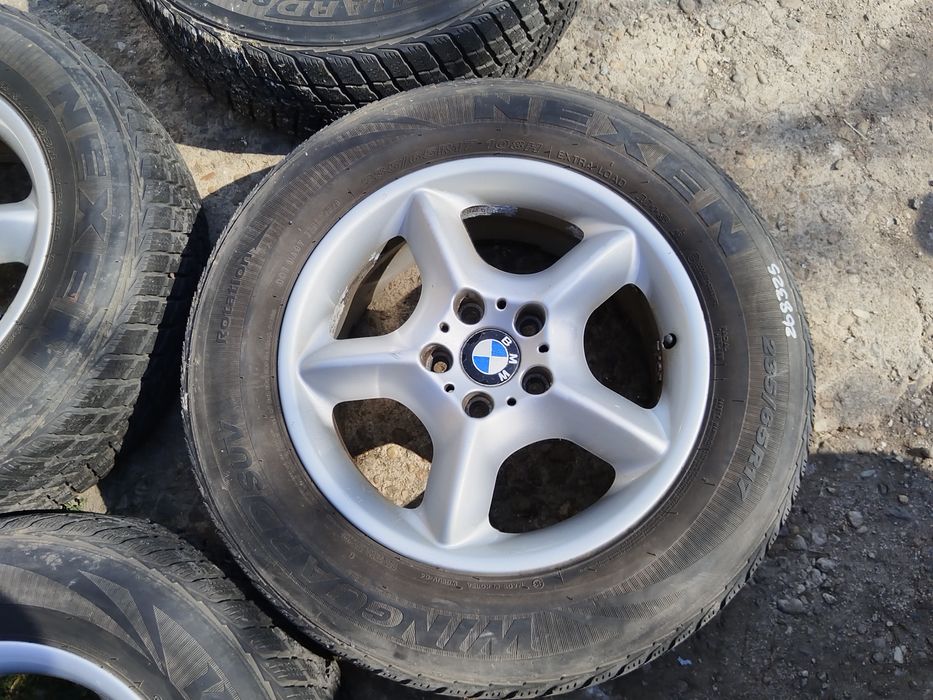 vand jante BMW suv pe 17 cu cauciucuri iarna