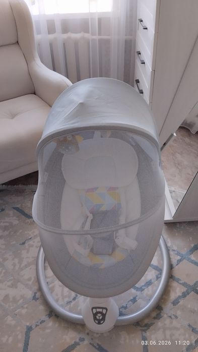 Продам шезлонг 20000