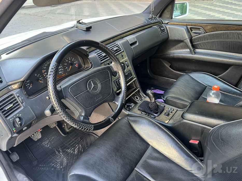 Mercedes-Benz E280 W210