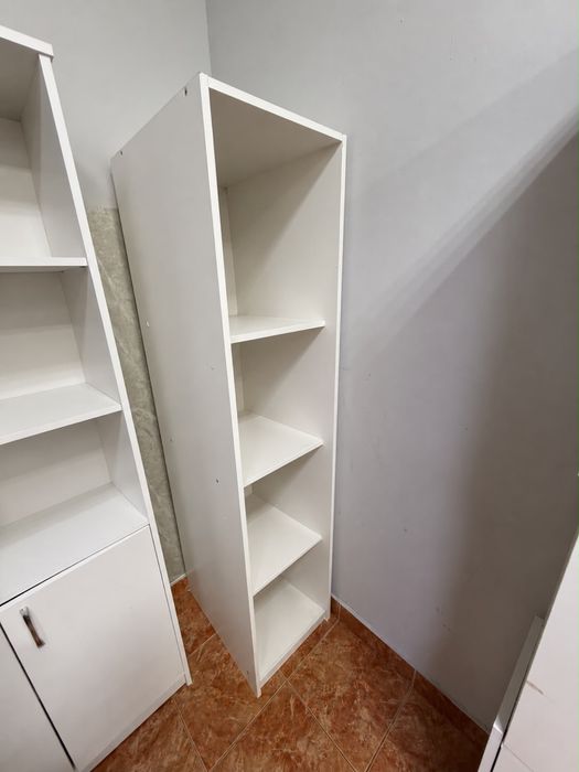 Продам недорого  шкаф с полками Икеа