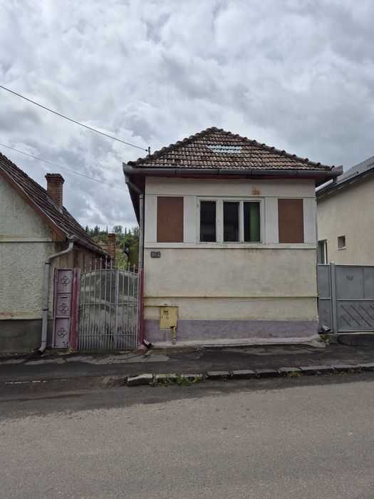 Ofertă Black Friday!!Casă de Vânzare/Str. George Coșbuc/Târnăveni!