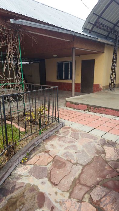 Дом с бассейном на Бозарыке