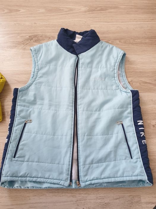 Дамки елеци 4бр 10 лева