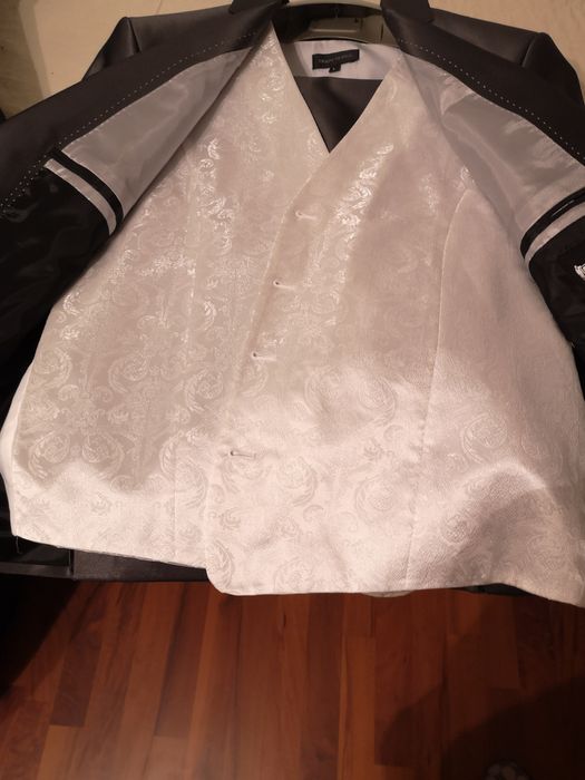 Costum  cununie Franco Cassel