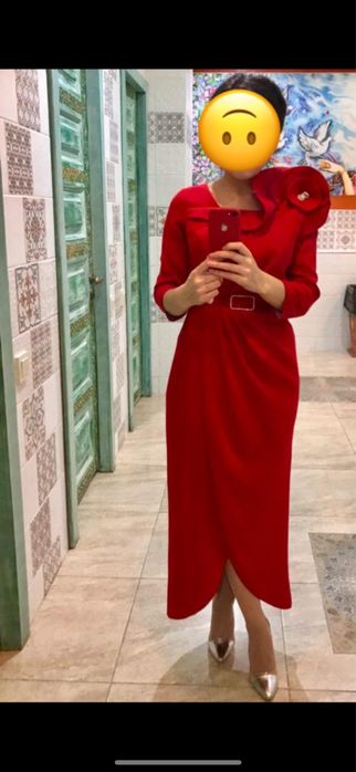 Красивое платье, туфли на выход