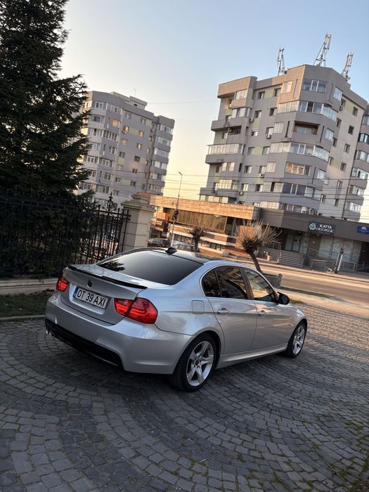 BMW Seria 3 2011 — imagine 4