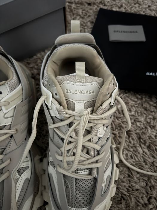 Balenciaga Track