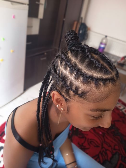 Fac codițe afro in Cincu și Făgăraș ,vin și la domiciliu,preturi noi !