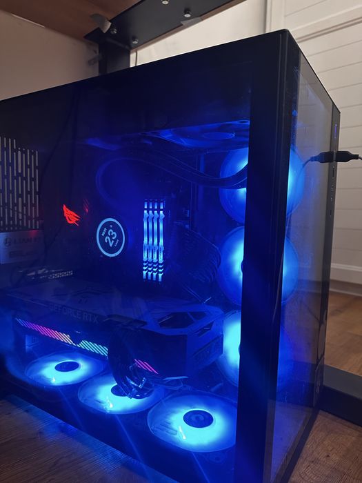 Геймърски PC / Компютър – RTX 3070 | Ryzen 7 | 32GB RAM | SSD