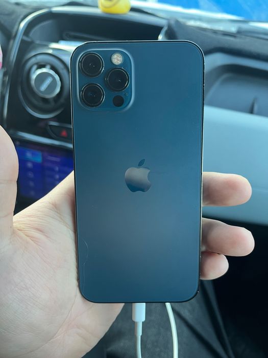 Айфон 12 pro Срочная продажа