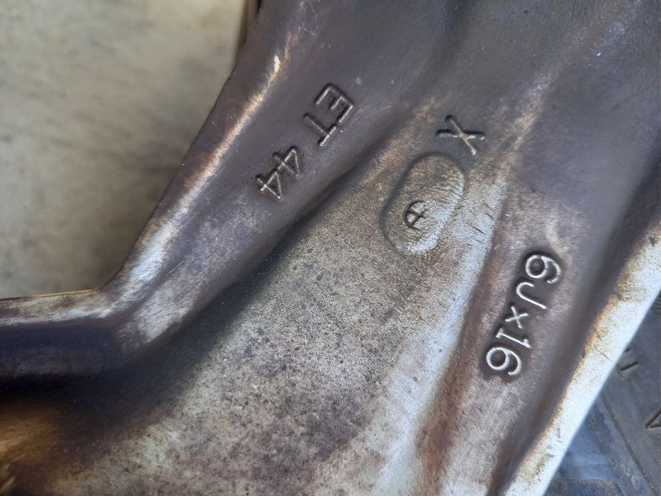 Jante 5x110 205-55r16 Opel