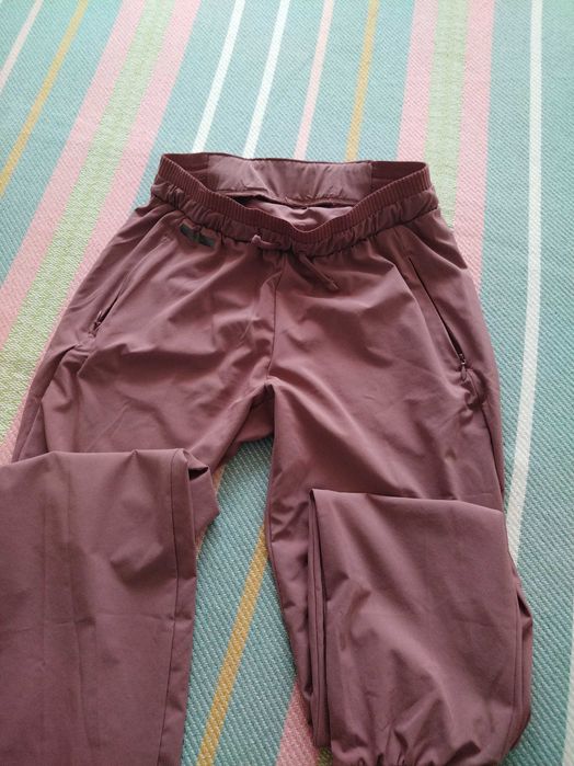 De vanzare pantaloni dama din fas, roz, marime XS